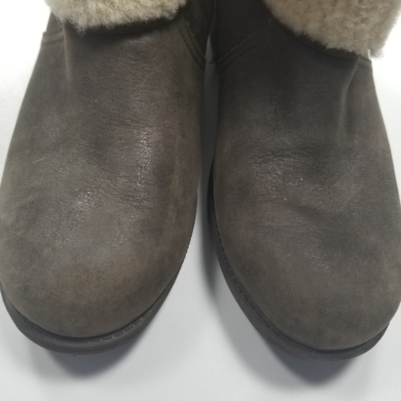 Ugg Australia Blayre ll Buckle Sheepskin Boots 8 - Picture 3 of 8